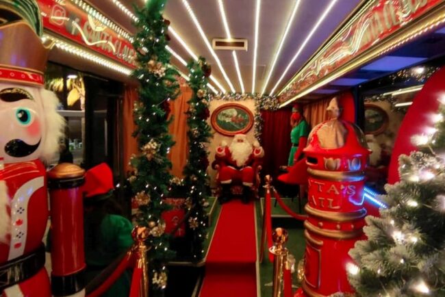 santa claus bus